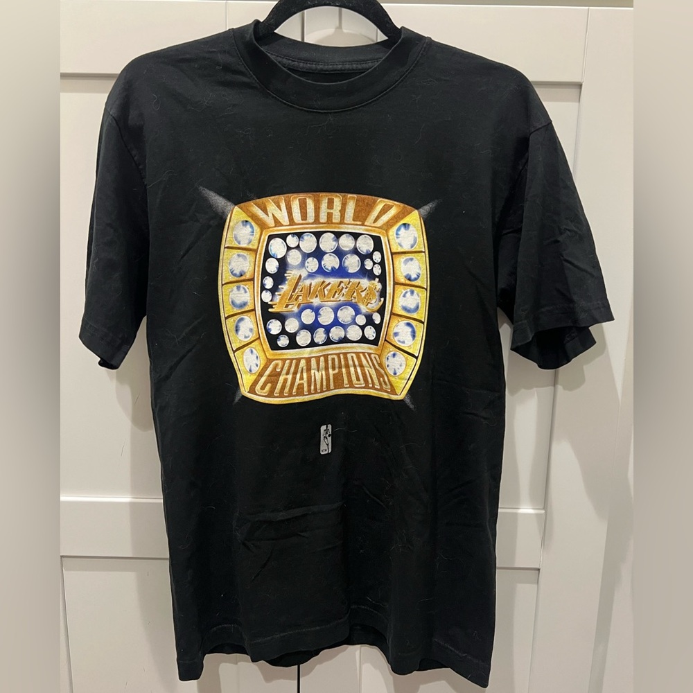KITH LAKER HOME OF THE CHAMPIONSHIP T-SHIRT